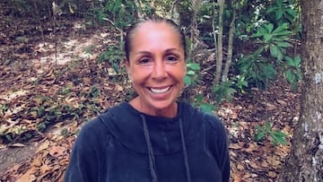 Isabel Pantoja sonriendo en 'Supervivientes 2019'.