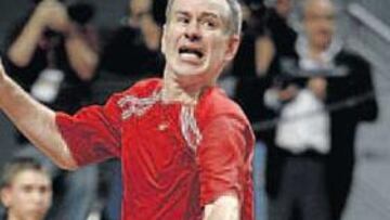 <b>UN ESPECTÁCULO. </b>McEnroe no cambia y fue un auténtico espectáculo en la pista.