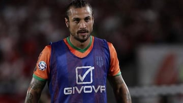 Osvaldo, apartado de Banfield por faltar a los entrenamientos virtuales con Zoom