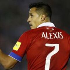 "Alexis es tan bueno que puede jugar en varias posiciones"