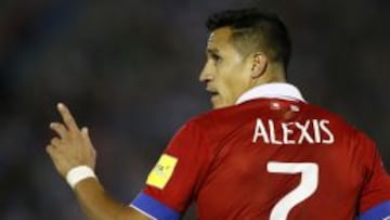 "Alexis es tan bueno que puede jugar en varias posiciones"