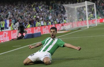 Año raro de Ceballos en el Betis. De ser habitual en la grada con Poyet en el banquillo con Víctor las cosas cambiaron y fue el mejor jugador del año verdiblanco.