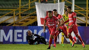 Everton no pudo en los penales ante Patriotas y quedó fuera de la Sudamericana