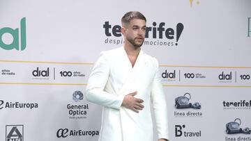 El cantante St. Pedro posa durante el photocall de la XXVIII edición de los Premios Dial, en el Recinto Ferial de Santa Cruz de Tenerife, a 14 de marzo de 2024, en Tenerife, Canarias (España). La gala de los Premios Dial 2024 se celebra en el Recinto Ferial de Santa Cruz de Tenerife y cuenta con Malú, David Bisbal, India Martínez, Ana Guerra, Rozalén, Antonio José, Dani Fernández, Álvaro de Luna, Sergio Dalma, Diego Torres, Beret y Nil Moliner como artistas premiados. La novedad este año es el 'Premio Nuevo Artista Dial', que lo han recibido Vicco, Antoñito Molina y Gonzalo Hermida, mientras que Luis Fonsi y Pastora Soler han sido reconocidos por sus veinticinco y treinta años de carrera, respectivamente, con el 'Premio Dial Tenerife a la Trayectoria'. La ceremonia ha sido presentada por Edurne, Blas Cantó y la locutora de la cadena Carmen Ramírez.
14 MARZO 2024;PREMIOS;MÚSICA;CADENA DIAL;PHOTOCALL;CANARIAS;DIAL;
Europa Press Canarias
14/03/2024