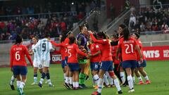 Las 11 'extranjeras' que lideran la nueva nómina de la Roja