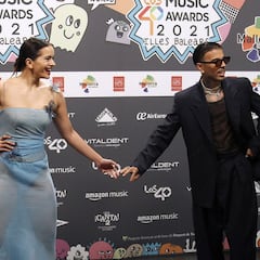 Rauw Alejandro habla sobre sus planes de ser padre con Rosalía