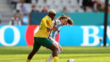 Soccer Football - FIFA Women’s World Cup Australia and New Zealand 2023 - Group G - Argentina v South Africa - Forsyth Barr Stadium, Dunedin, New Zealand - July 28, 2023 Argentina's Estefania Banini in action with South Africa's Sibulele Holweni REUTERS/Molly Darlington