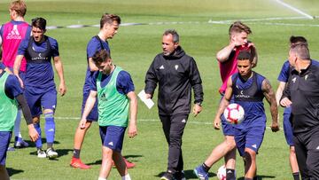 Vallejo y Machís, en el entrenamiento del Cádiz.