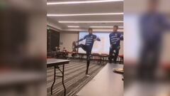 ¡Con pirueta incluida! El divertido 'bautizo' de Montes y Gonzalez en la Roja