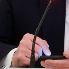 Twitter warns Trump again for "abusive behavior" over Washington protests