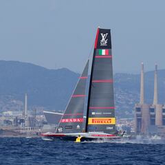 La primera ronda de las Round Robins impulsa a Luna Rossa y hunde a Alinghi