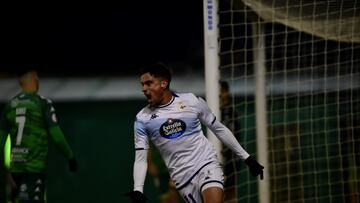 Davo, celebrando su primer gol al Arenteiro.