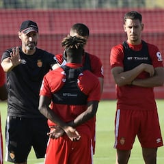 Vicente Moreno: "Hablar de otra cosa que no sea el partido es desestabilizar"