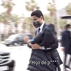 Festival de insultos hacia Al Khelaifi en su llegada al hotel