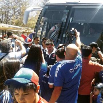 La U viajó a El Salvador para la primera fecha.