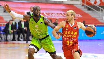 Connor Frankamp, del UCAM Murcia, ante Emegano.