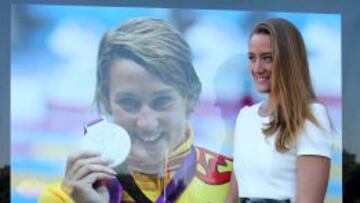 Mireia Belmonte, la nadadora doble campeona ol&iacute;mpica. 