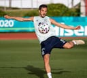 Sarabia defiende a Morata: "Es un pedazo de delantero"