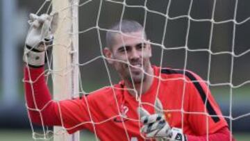 En Turquía dan por hecho que Valdés firma con el Besiktas