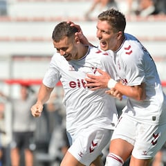 Aketxe profana Lezama