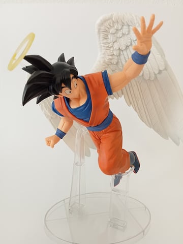 Goku ángel con Kaito de Dragon Ball por Banpresto