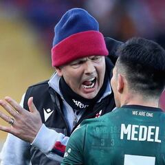 "No jugará cuando él diga": el reto del DT de Bologna a Medel