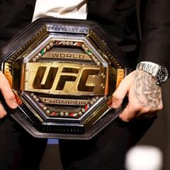 ¿Por qué Topuria sí es favorito contra Holloway y no lo era contra Volkanovski?