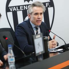 Corona: “Lim se mostró contento, entusiasmado y emocionado con Baraja”