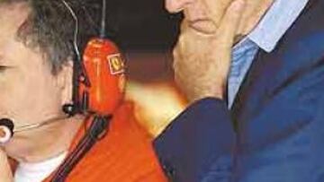 <b>PREOCUPADOS. </b>Jean Todt (izquierda) y Montezemolo son conscientes de la grave situación de Ferrari.