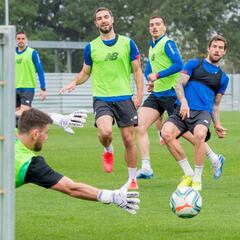 Lezama: Lekue sufre un esguince de tobillo