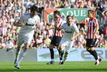 Kaká, que fue operado al comienzo de la 2010-11, no regresó al equipo hasta enero de esa campaña. El brasileño disputó su primer partido completo en San Mamés el 9 de abril de 2011 y mostró su mejor versión en lo que fue un renacer para él. Marcó dos goles (ambos de penalti) y logró su primer doblete en el campeonato español.