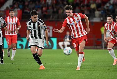 Aprobados y suspensos del Almería: victoria y seis jornadas sin perder