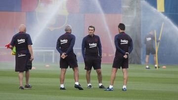 Valverde suma más efectivos: se incorporan De Jong y Rakitic