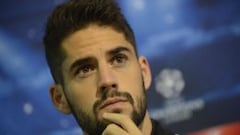 Isco: "El equipo a veces se parte, pero hay tres bichos arriba..."