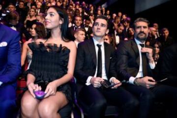 La pareja de Cristiano Ronaldo, Georgina Rodríguez, Antoine Griezmann y José Luis Pérez Caminero.