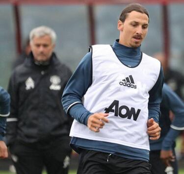 Primer entrenamiento de Ibrahimovic con el United
