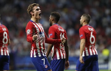 1-0. Antoine Griezmann celebró el primer gol.