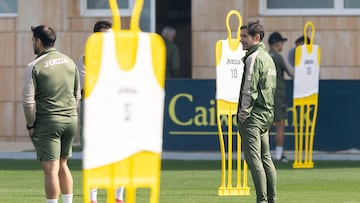 Marcelino en un entrenamiento con el Villarreal.