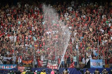 Gran ambiente en la final de la Copa Sudamericana. 