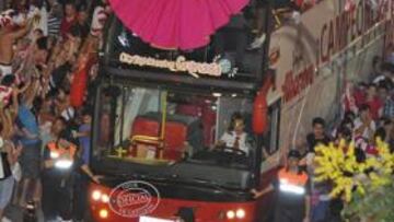 Granada entera vibró con la locura del ascenso