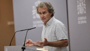 El director del Centro de Coordinación de Alertas y Emergencias Sanitarias, Fernando Simón, ofrece una rueda de prensa para informar de la evolución de la COVID-19, en la Sede del Ministerio de Sanidad, en Madrid (España) a 6 de agosto de 2020.
06 AGOSTO 2020 SISTEMA SANITARIO;SALUD;
Jesús Hellín / Europa Press
06/08/2020