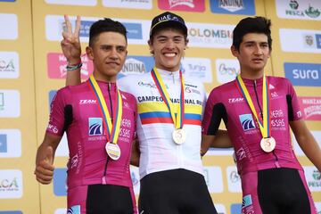 Daniel Arroyave, ciclista del Team Emirates, se quedó con la medalla de oro en la prueba de élite de la categoría Sub 23, del Campeonato Nacional de Ruta. Óscar Guzmán y Cristian Pico se quedaron con el segundo y tercer puesto.
