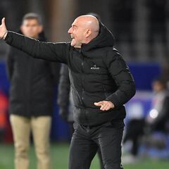 Julián Calero: “El primer tiempo ha sido indigno”