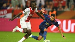 Ajax defender Sánchez would love to play for Barcelona