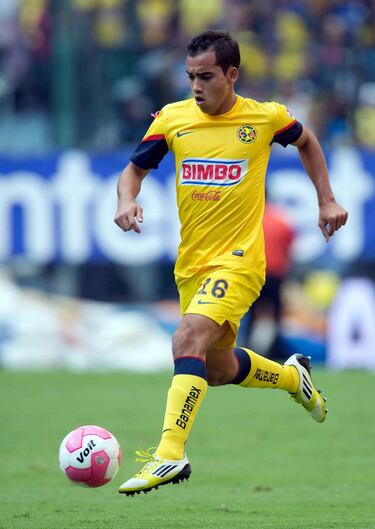 Del amor al odio: futbolistas que defendieron a América y Cruz Azul