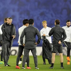 Salzburgo, aspirina de la Real Sociedad con dolor de cabeza