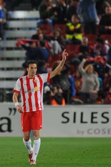 Oscar Diaz celebrando su gol durante el partido, correspondiente a la vigésimo novena jornada de Liga en Primera División, que UD Almería y Real Sociedad juegan esta noche en el estadio de los Juegos Mediterráneos.