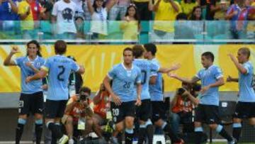 Uruguay pide a la FIFA que vigile su partido ante Ecuador