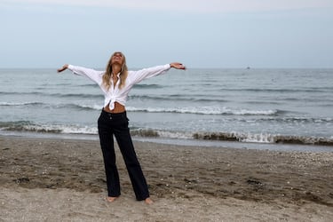 Sveva Alviti durante el Festival Internacional de Cine de Venecia celebrado en el Lido de Venecia.