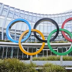 Which sports have taken action against Russia for Ukraine invasion?